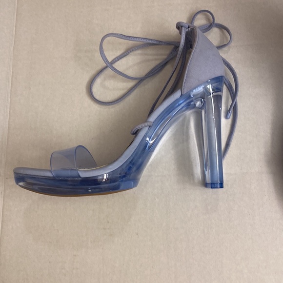 GB Ladies Shoes - Picture 3 of 6